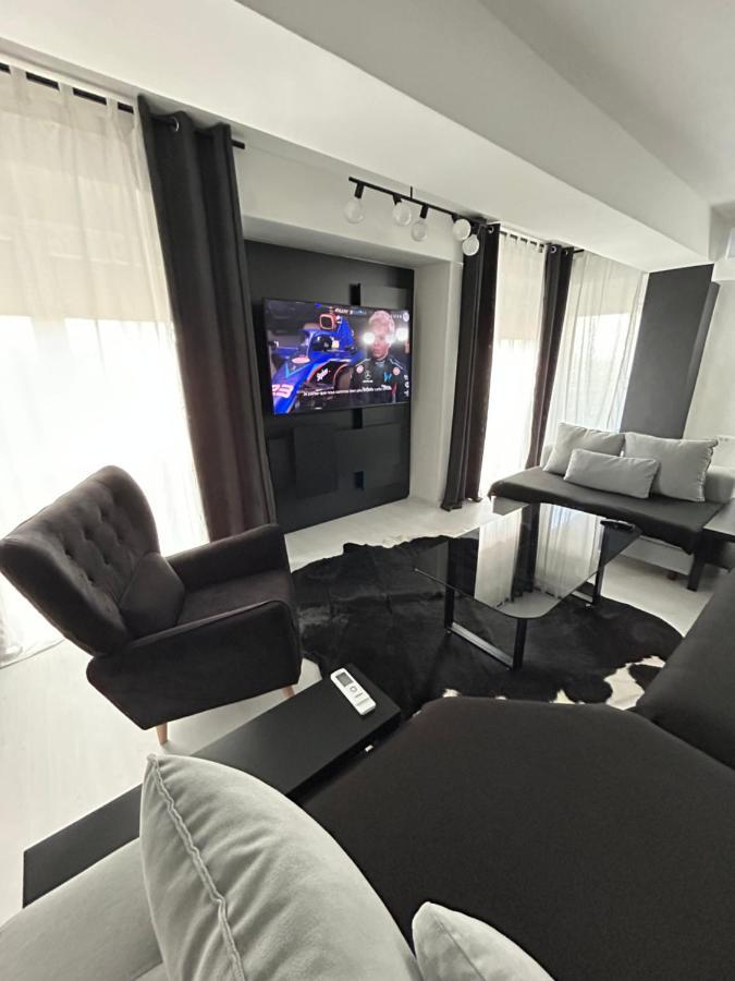 Sandev Apartments Black&White Štip المظهر الخارجي الصورة