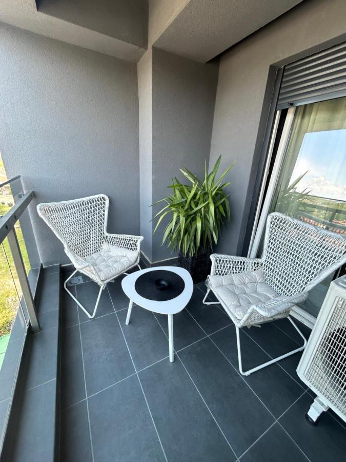 Sandev Apartments Black&White Štip المظهر الخارجي الصورة